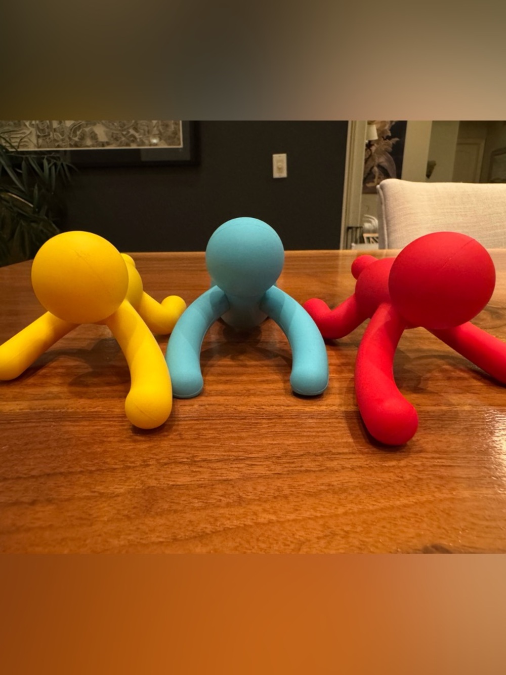 Colorful Climbing Stick Figures Hanging WallHook Set - Red, Yellow, Blue